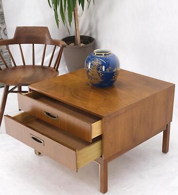 Large Oversize Cube Shape Square 2 Drawers Light Walnut Nightstand Table Mint