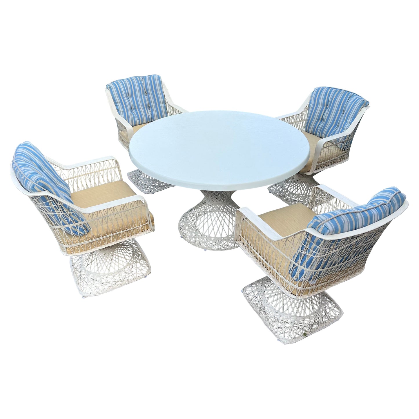 Spun Fiberglass 5 Pieces Round Dining Table 4 Chair Russel Woodard Outdoor Set