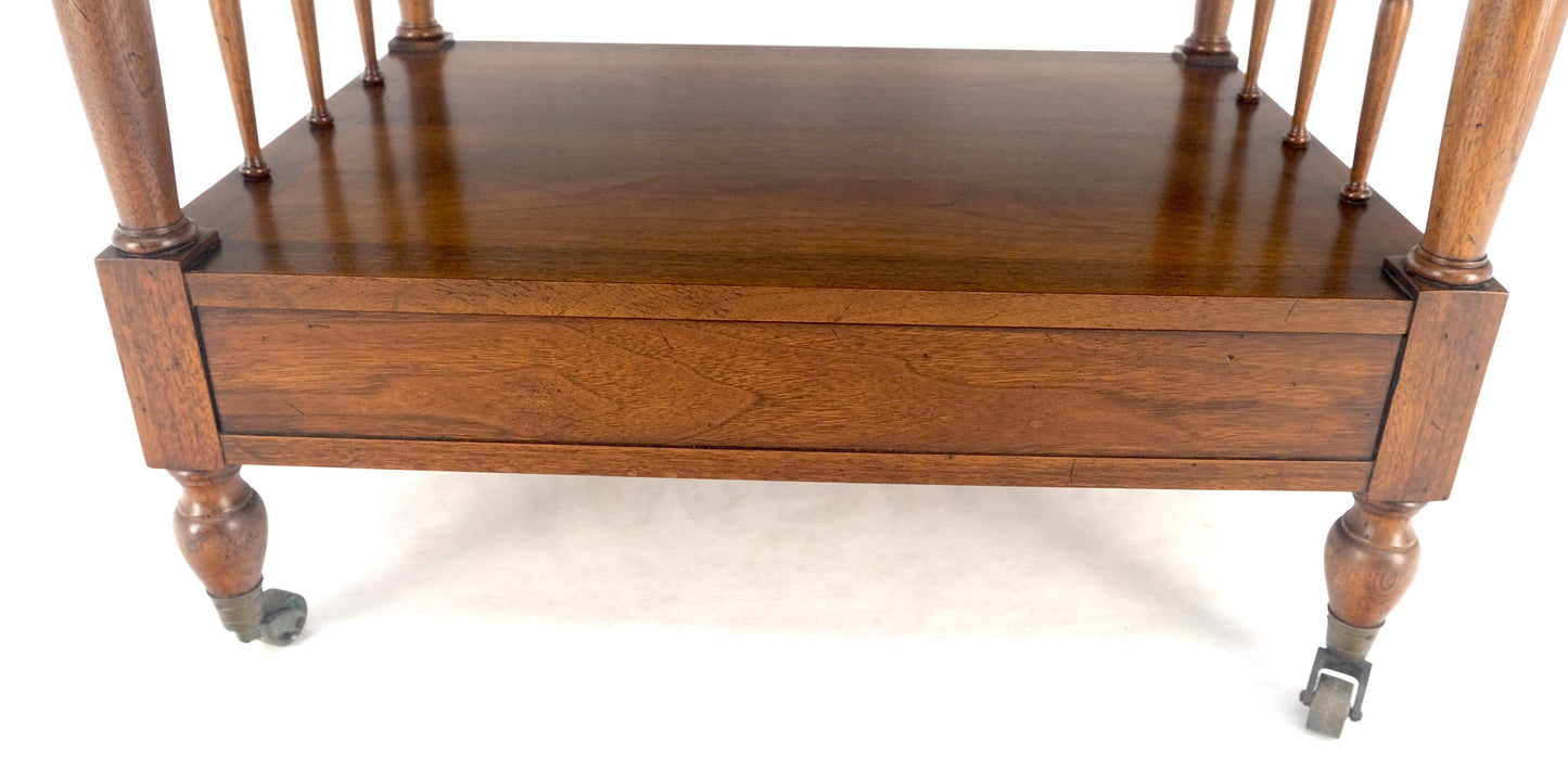 Henredon Heritage One Drawer Drop Ring Pulls Walnut End Table Nightstand MINT