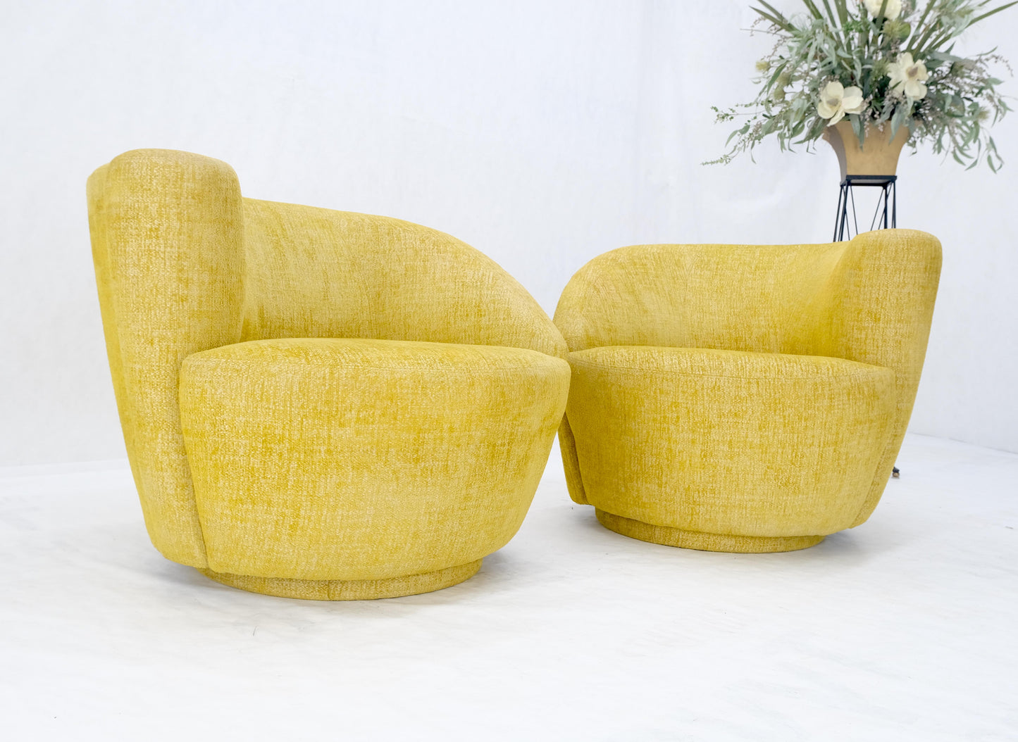 Pair of Vladimir Kagan for Directional Nautilus Chairs Yellow Gold MINT!