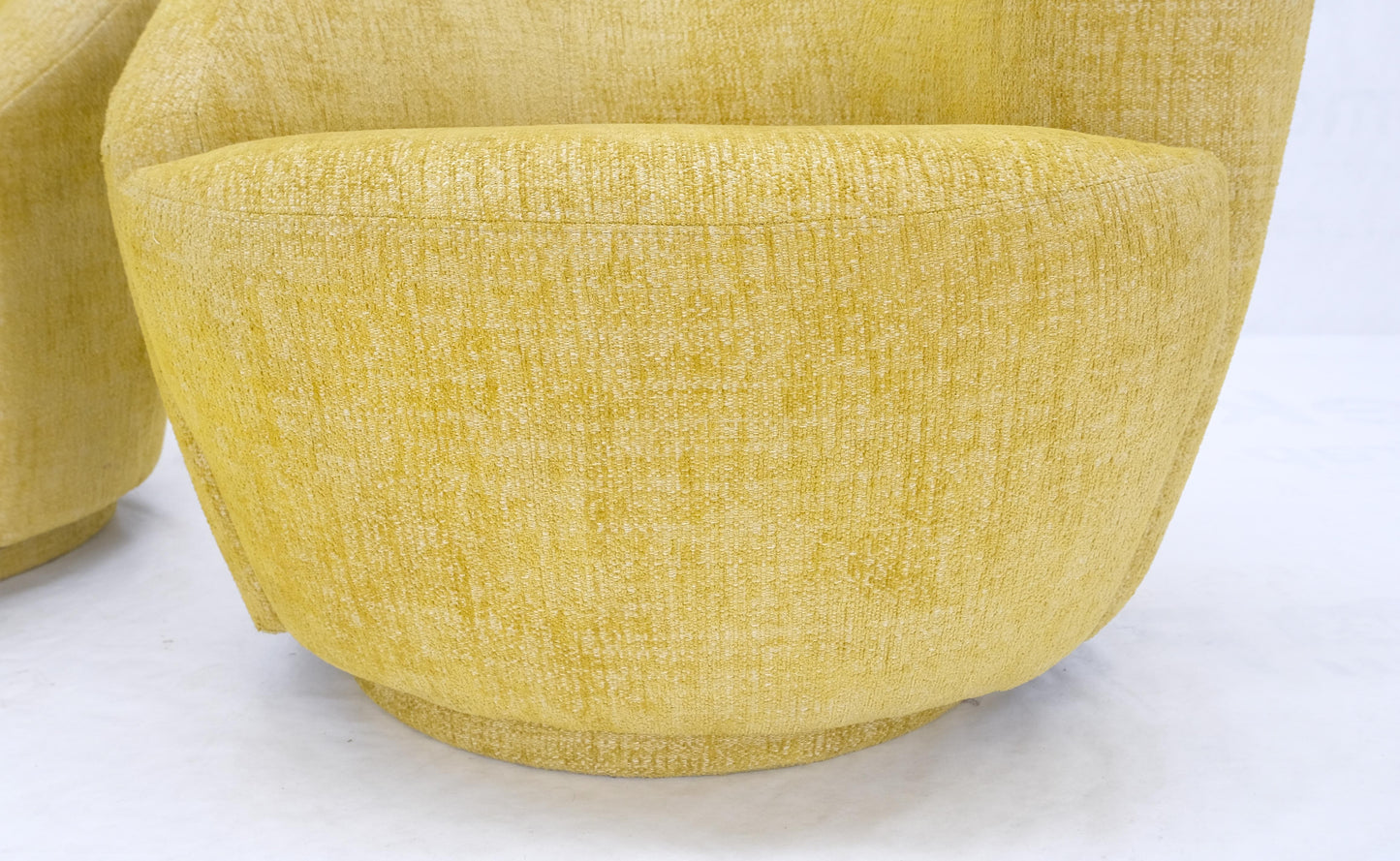 Pair of Vladimir Kagan for Directional Nautilus Chairs Yellow Gold MINT!