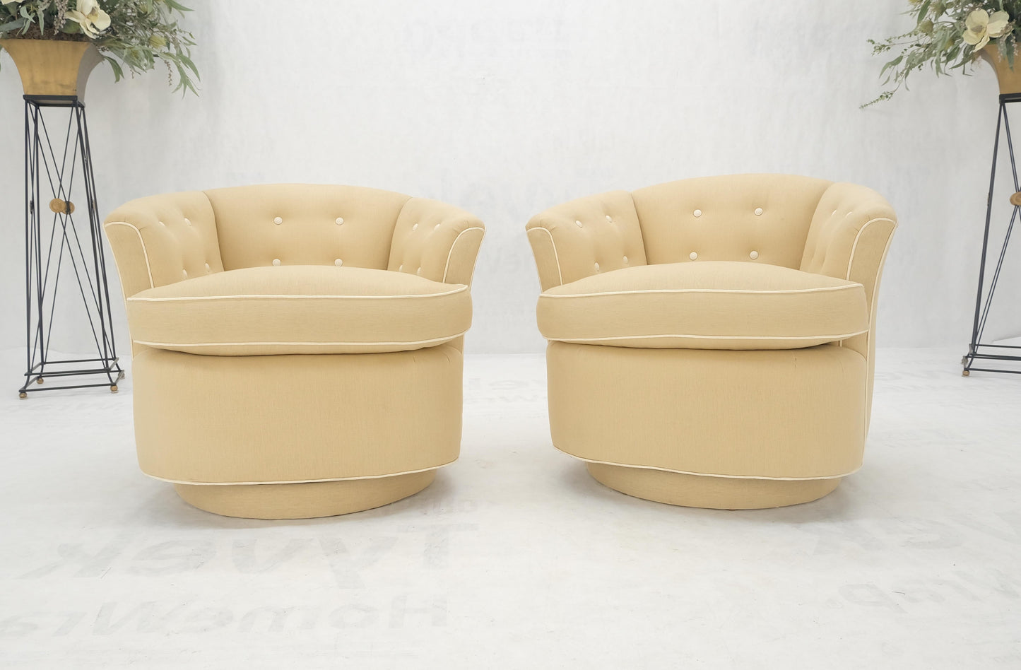 Pair of New Linen Upholstery Round Swivel Tub Barrel Back Chairs Baughman MINT!