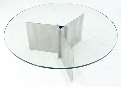 Triangle Aluminum Interlocking Sheet Metal Base Round Glass Top Coffee Table