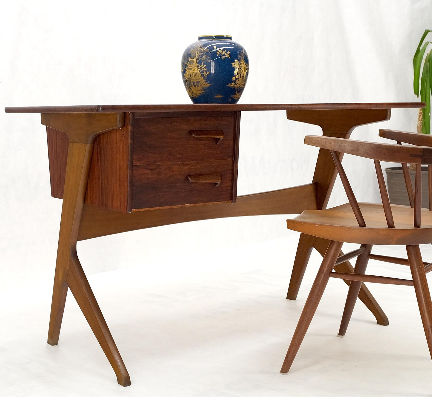 Danish Mid-Century Modern Teak Asymmetrical Z Shape Base Low Profile Desk Mint!