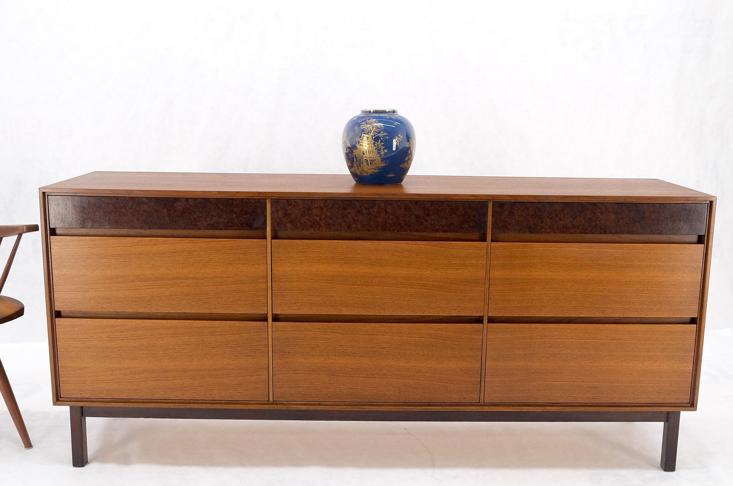 Danish Mid-Century Modern 9 Drawers Walnut Burl Wood Long Credenza Dresser Mint!