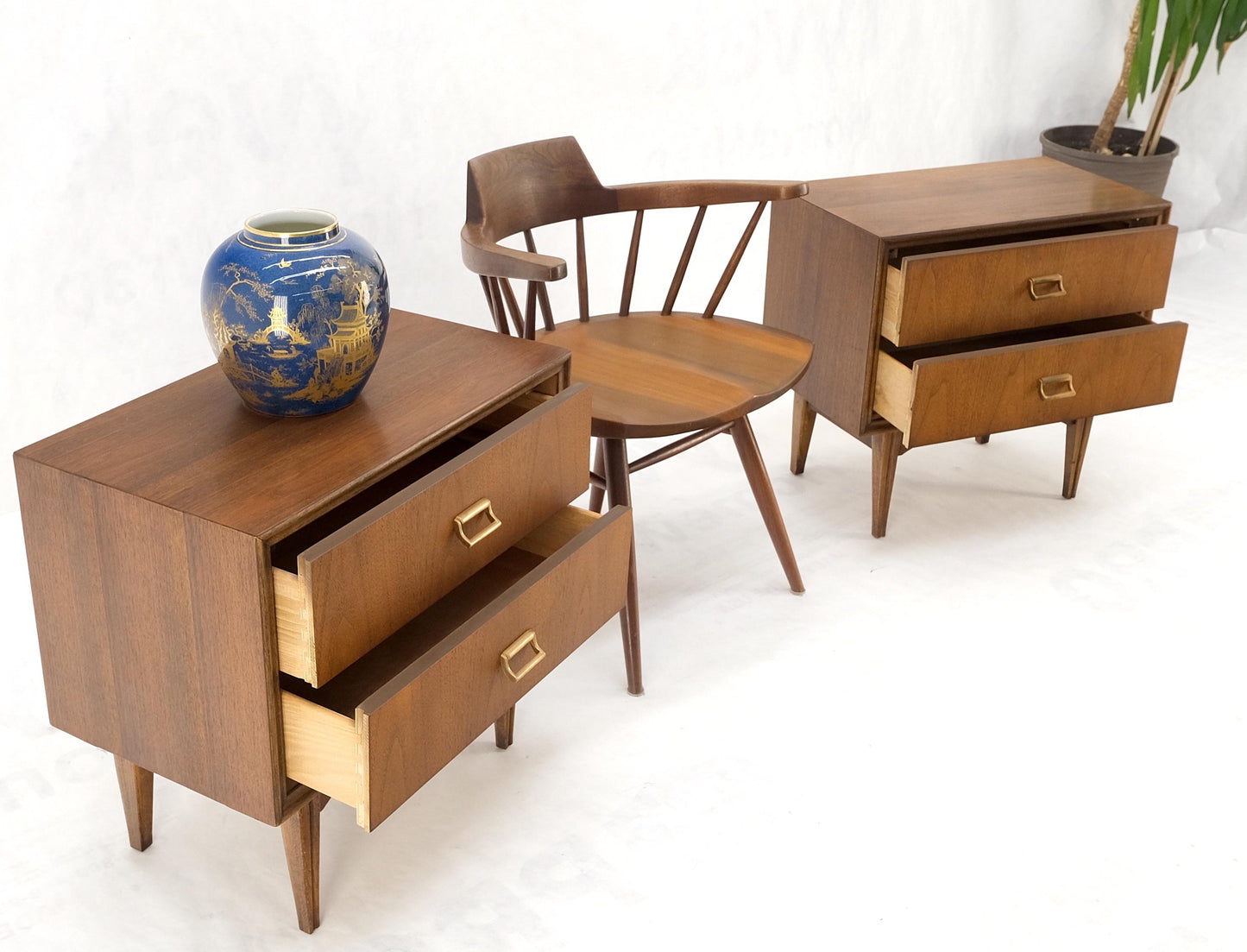 Pair Mid-Century Modern Oiled Walnut Two Drawers End Tabled Nightstands Mint!