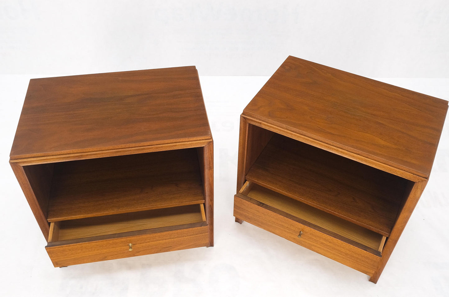 Pair Finished Back Danish Mid Century Modern One Drawer Walnut Night Stands MINT