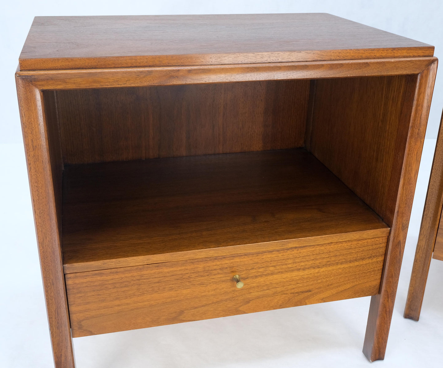 Pair Finished Back Danish Mid Century Modern One Drawer Walnut Night Stands MINT