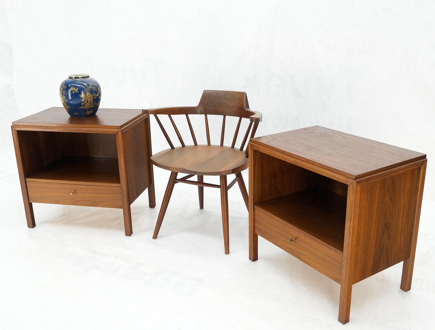 Pair Finished Back Danish Mid Century Modern One Drawer Walnut Night Stands MINT