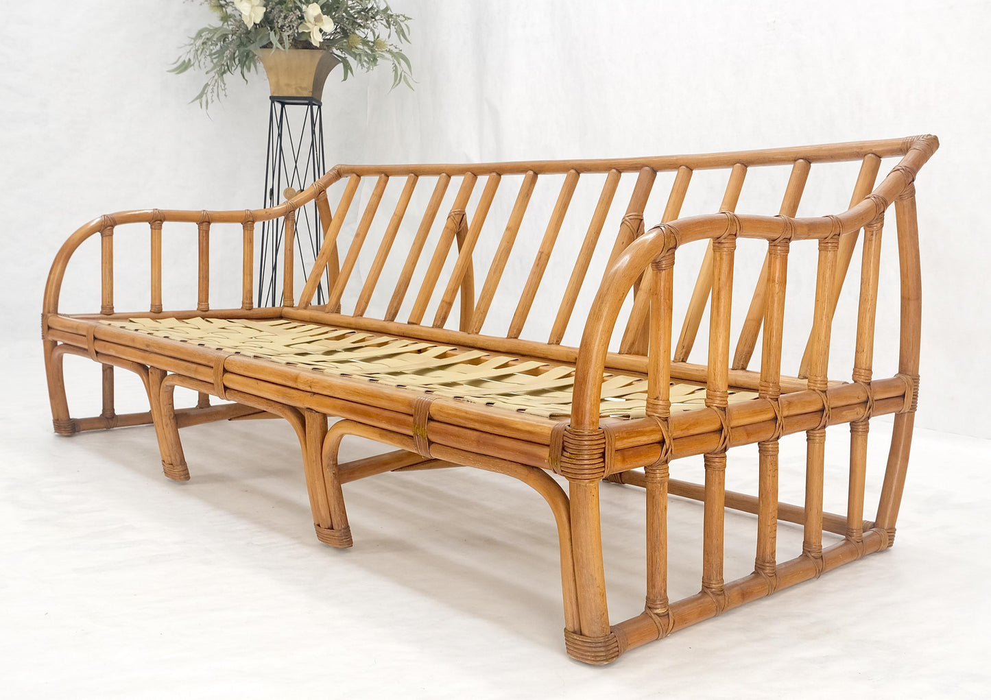 Ficks Reed Rattan Bamboo Mid Century Modern Sofa Frame MINT!