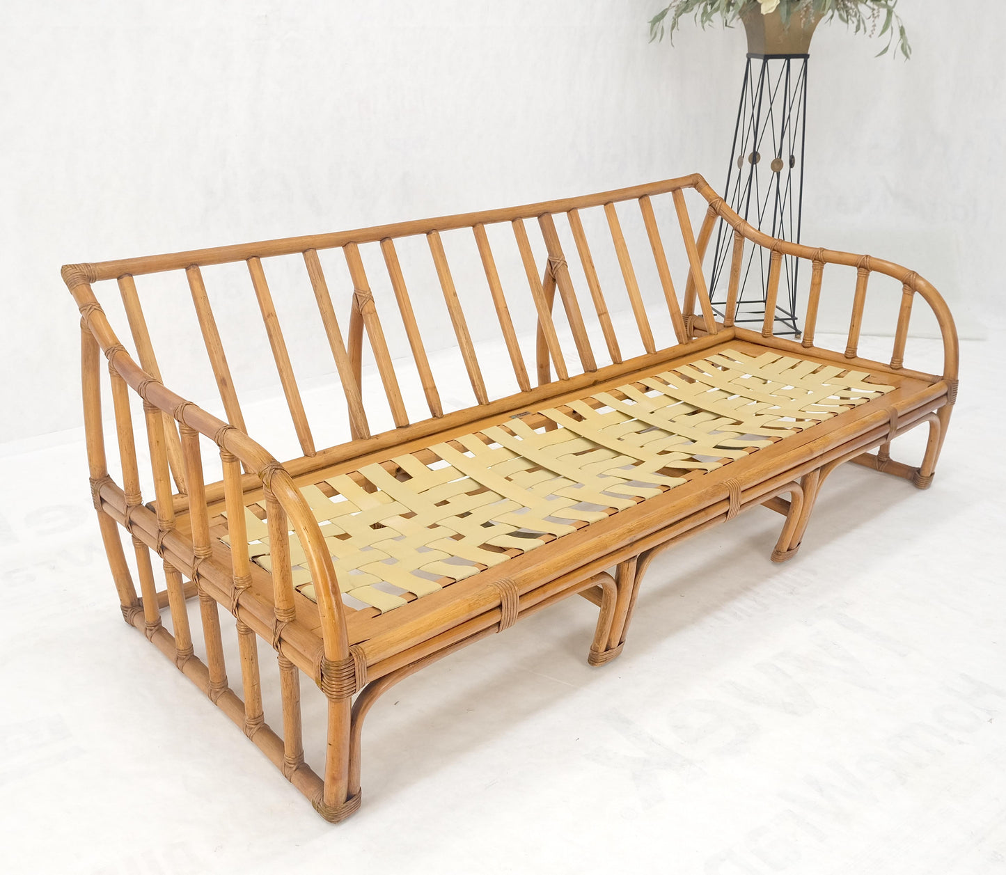 Ficks Reed Rattan Bamboo Mid Century Modern Sofa Frame MINT!