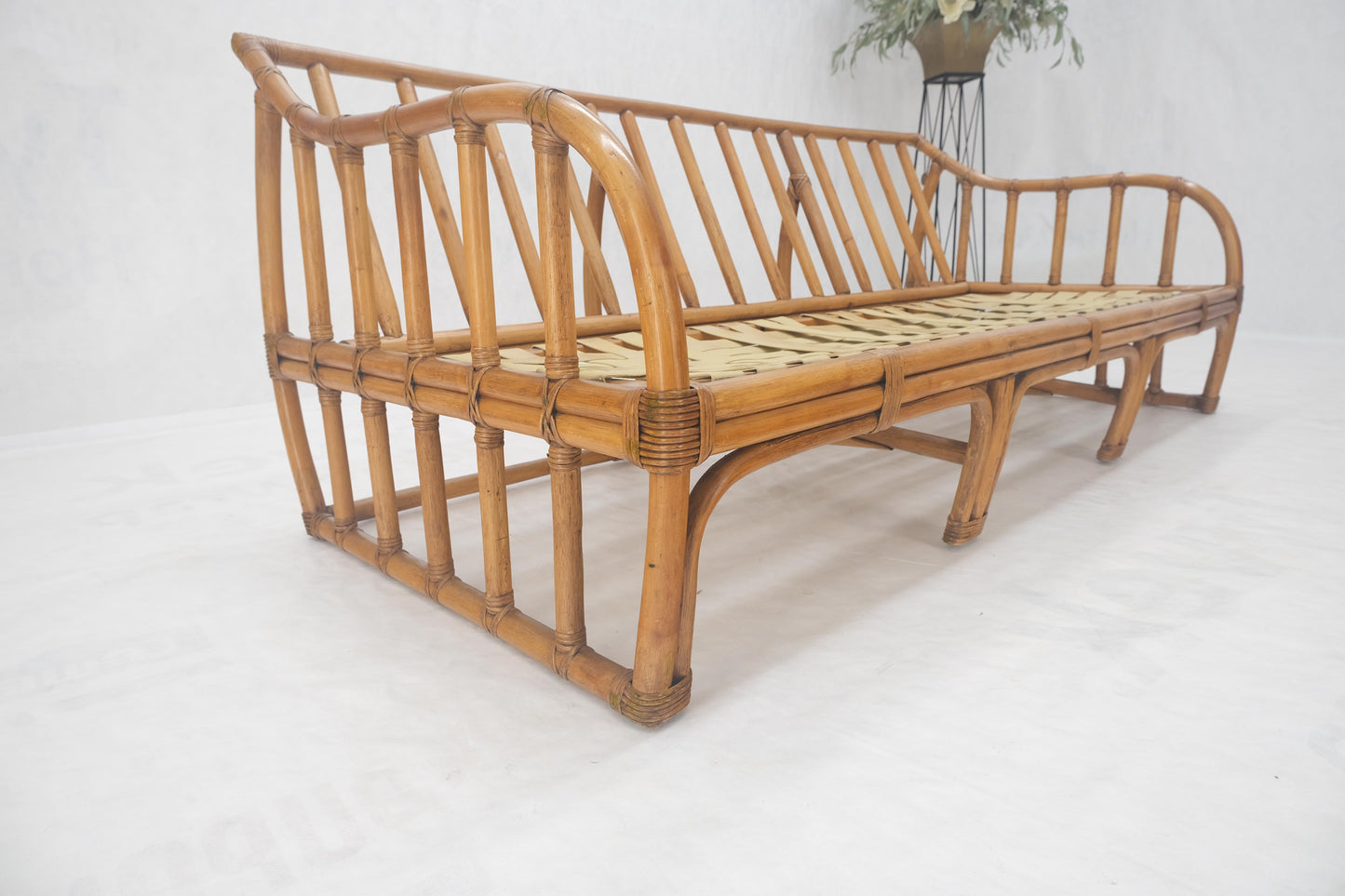 Ficks Reed Rattan Bamboo Mid Century Modern Sofa Frame MINT!