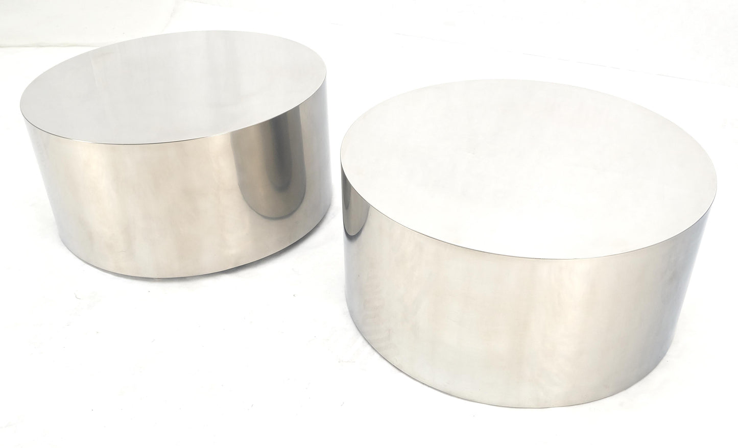 Pair Chrome Stainless Steel Drum Shape Round End Lamp Tables Stands Pedestals