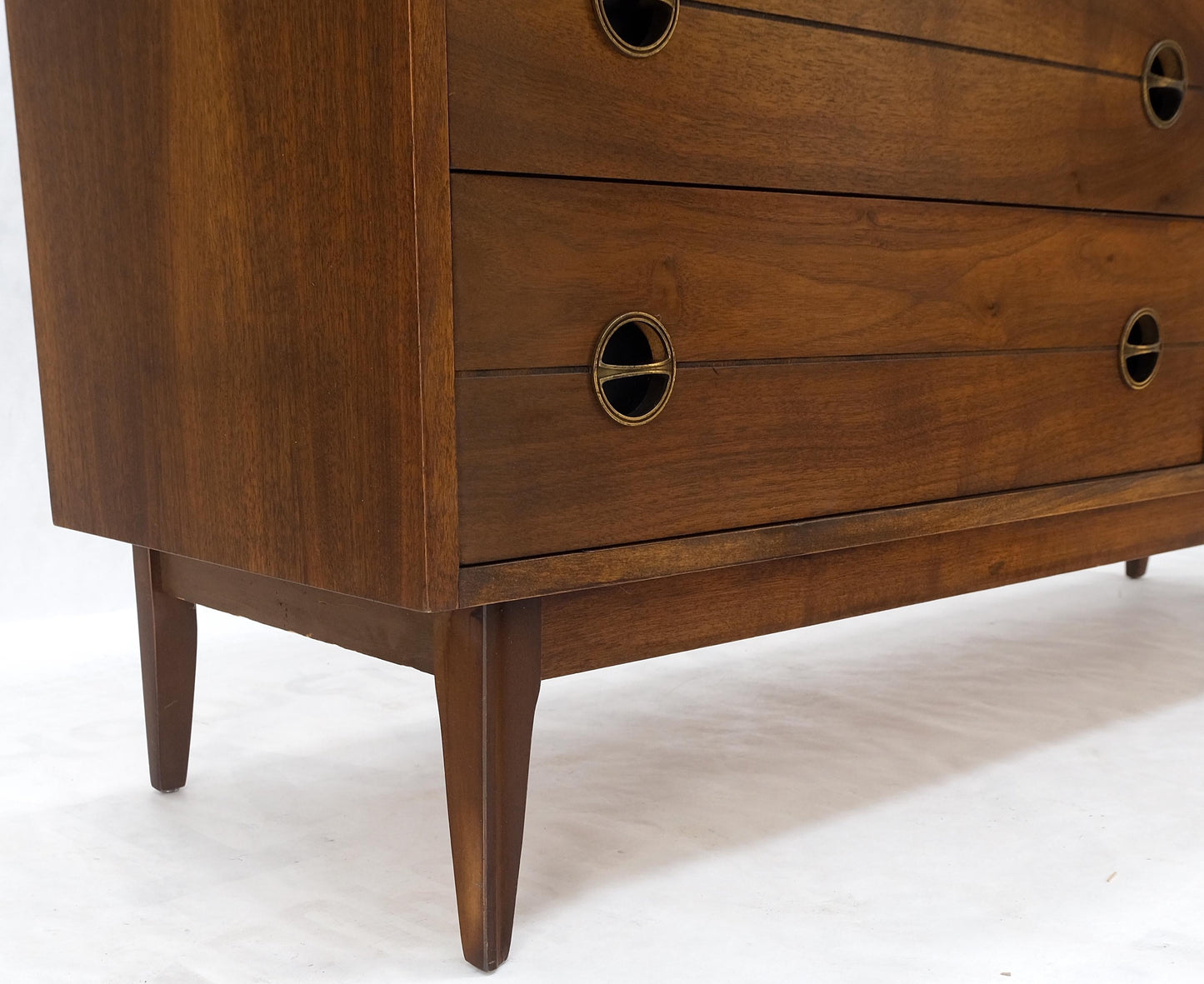 Danish Mid Century Modern 6 Drawers Walnut Double Dresser Credenza Round Pulls