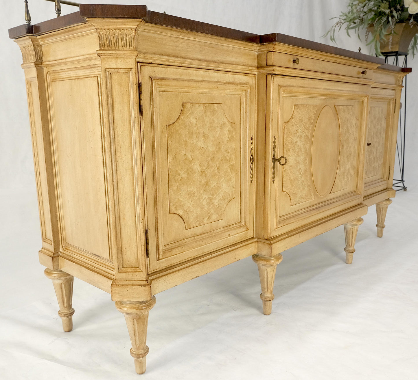 Kargers Rosewood Brass Gallery Top Fitted Drawers Sideboard Buffet Credenza MINT