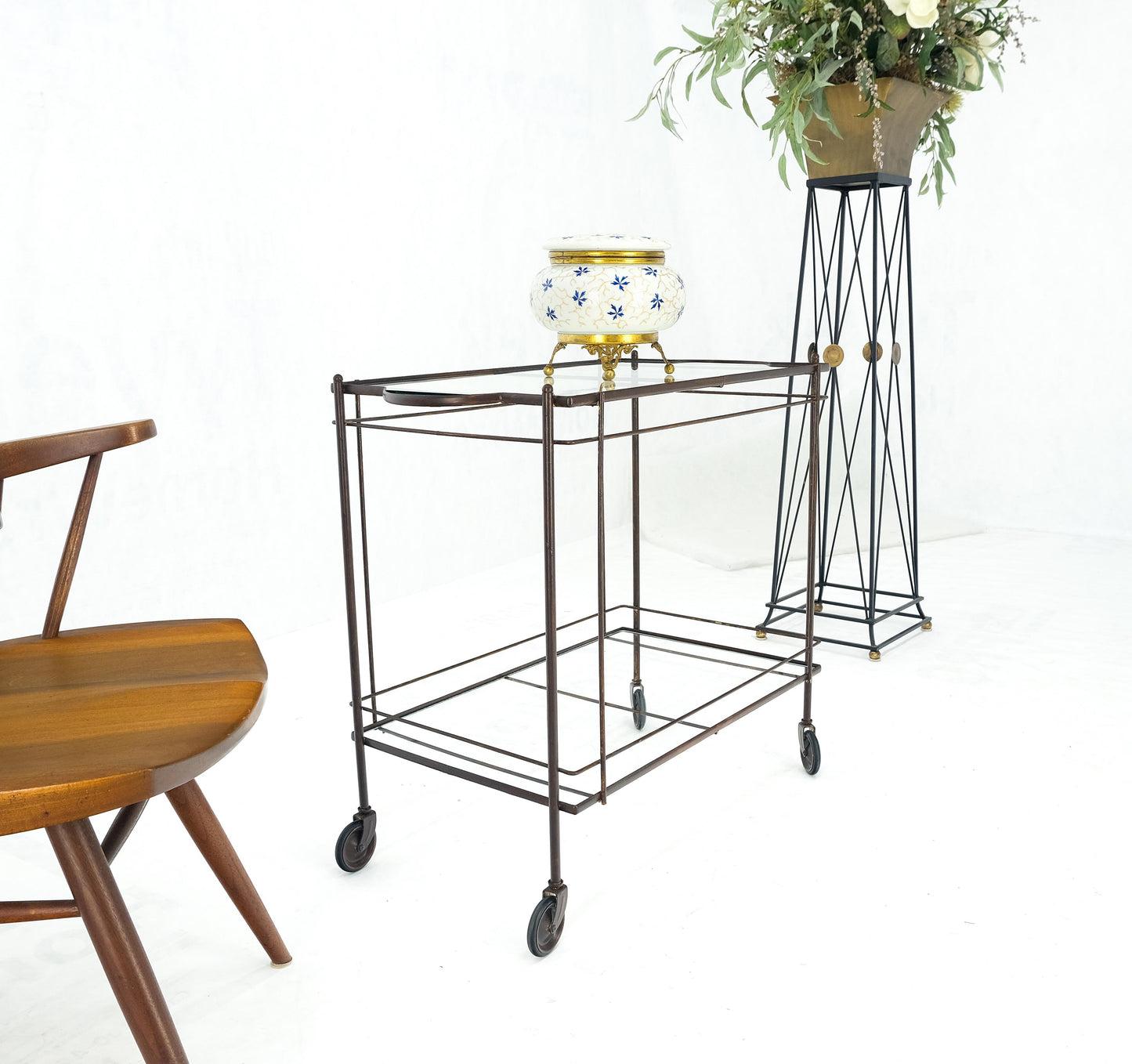 Mid Century Modern c1950s Rolling Brass Two Tier Rectangle Serving Cart Wheels