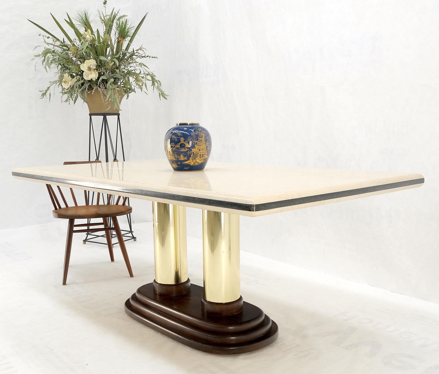 Rounded Edge Marble Top Single Brass Pedestal Base Dining Conference Table Mint!