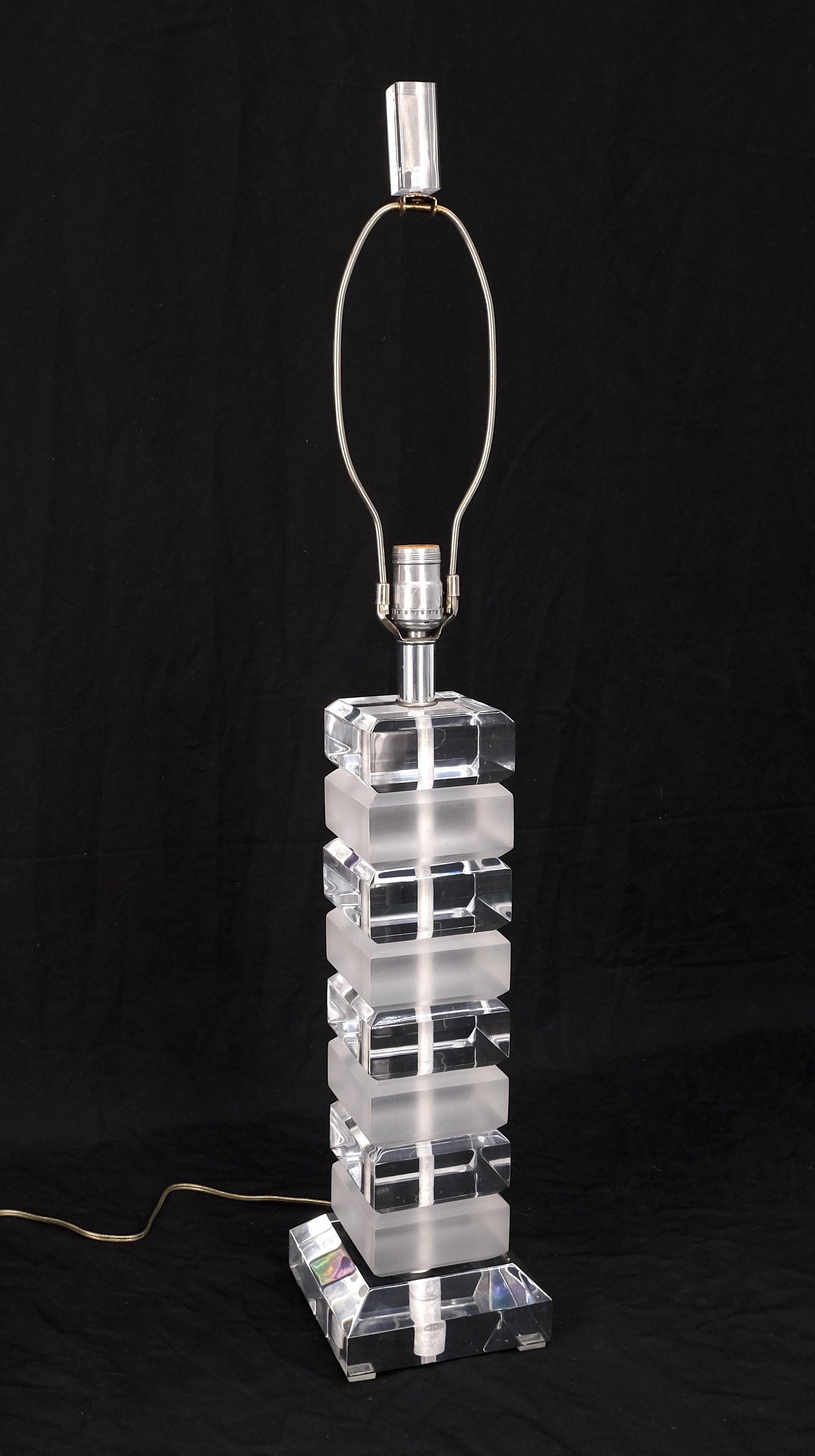 Mid Century Modern c1970s Clear & Frosted Stacked Lucite Blocks Base Table Lamp