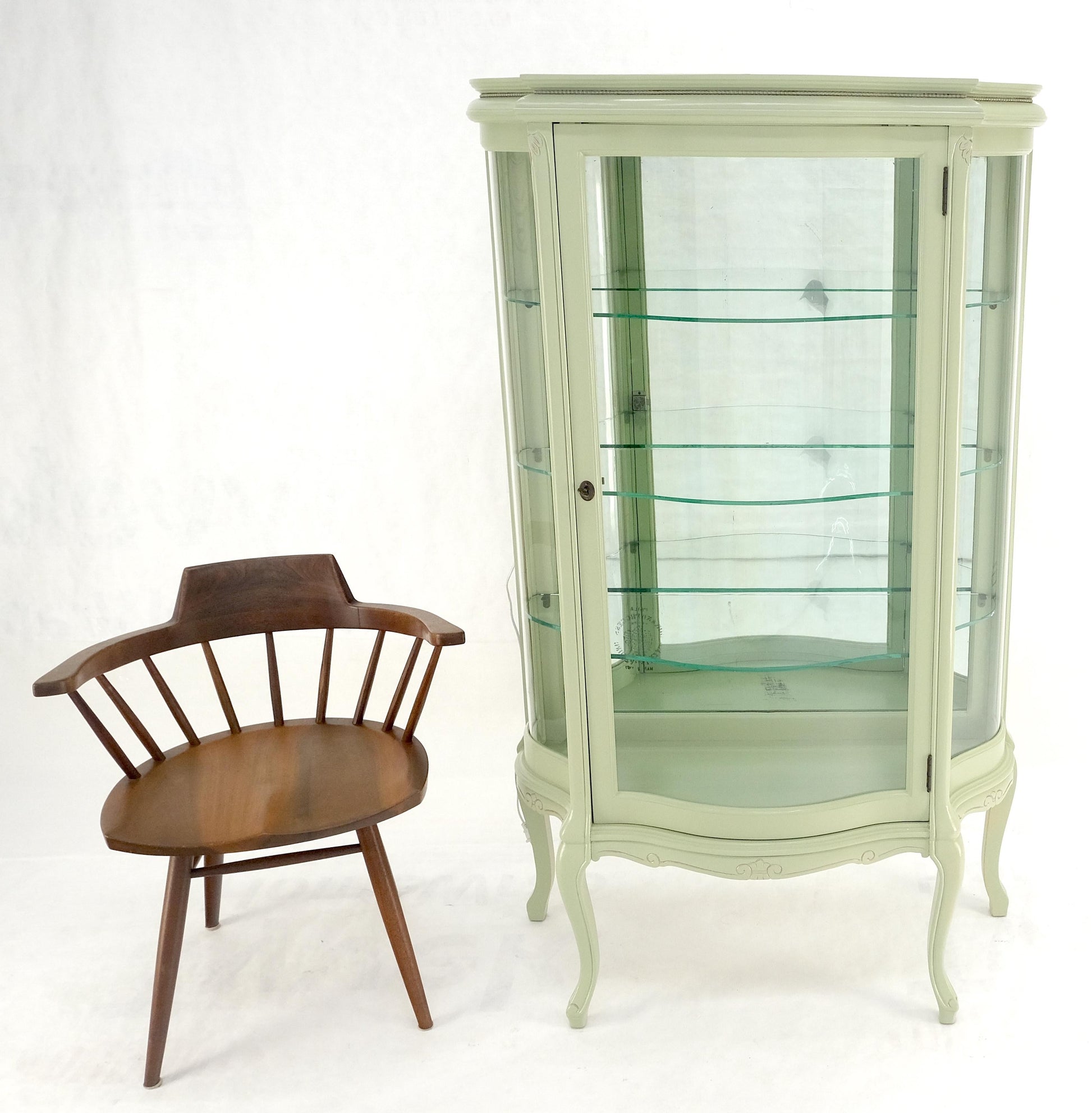 1920s Curved Glass Light Olive Tone Lacquer Finish Curio Display Cabinet MINT!