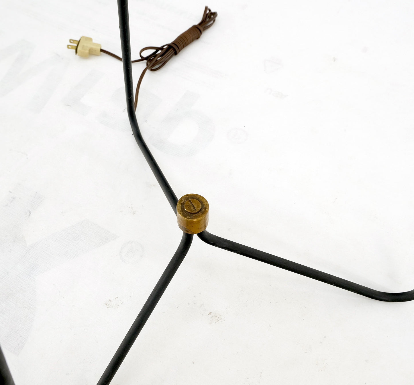 Mid-Century Modern Wire Tripod Base Brass Finial Floor Lamp