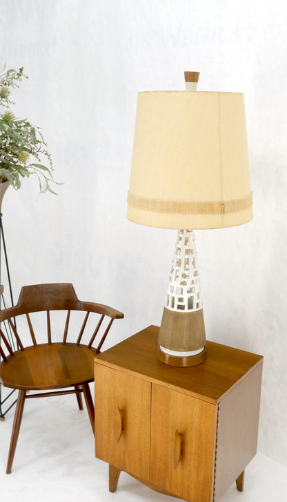 Mid-Century Modern Cone Shape Geometrical Pattern Pierce Pattern Base Table Lamp