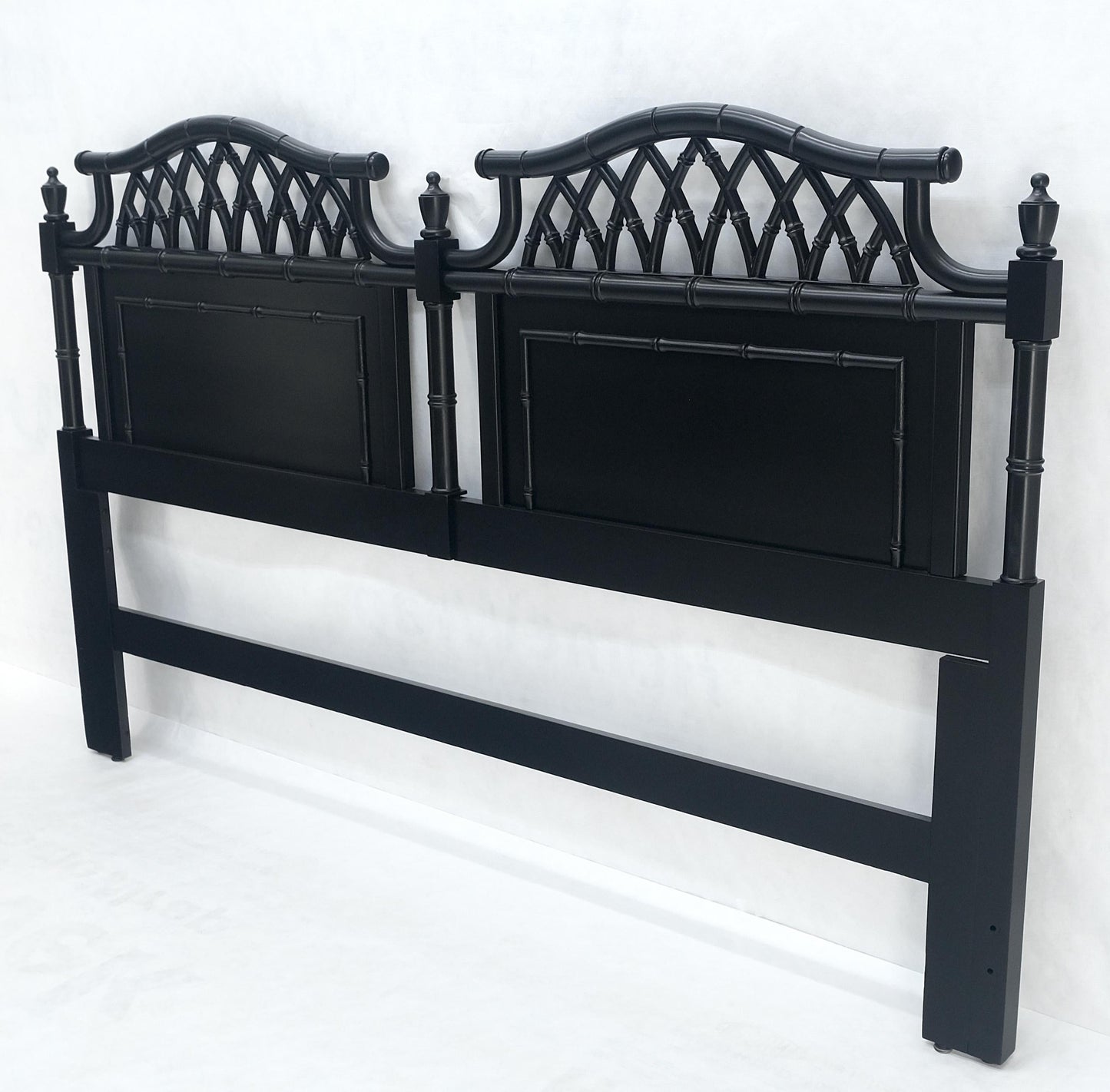 Faux Bamboo Black Lacquer King Size Headboard Bed MINT!