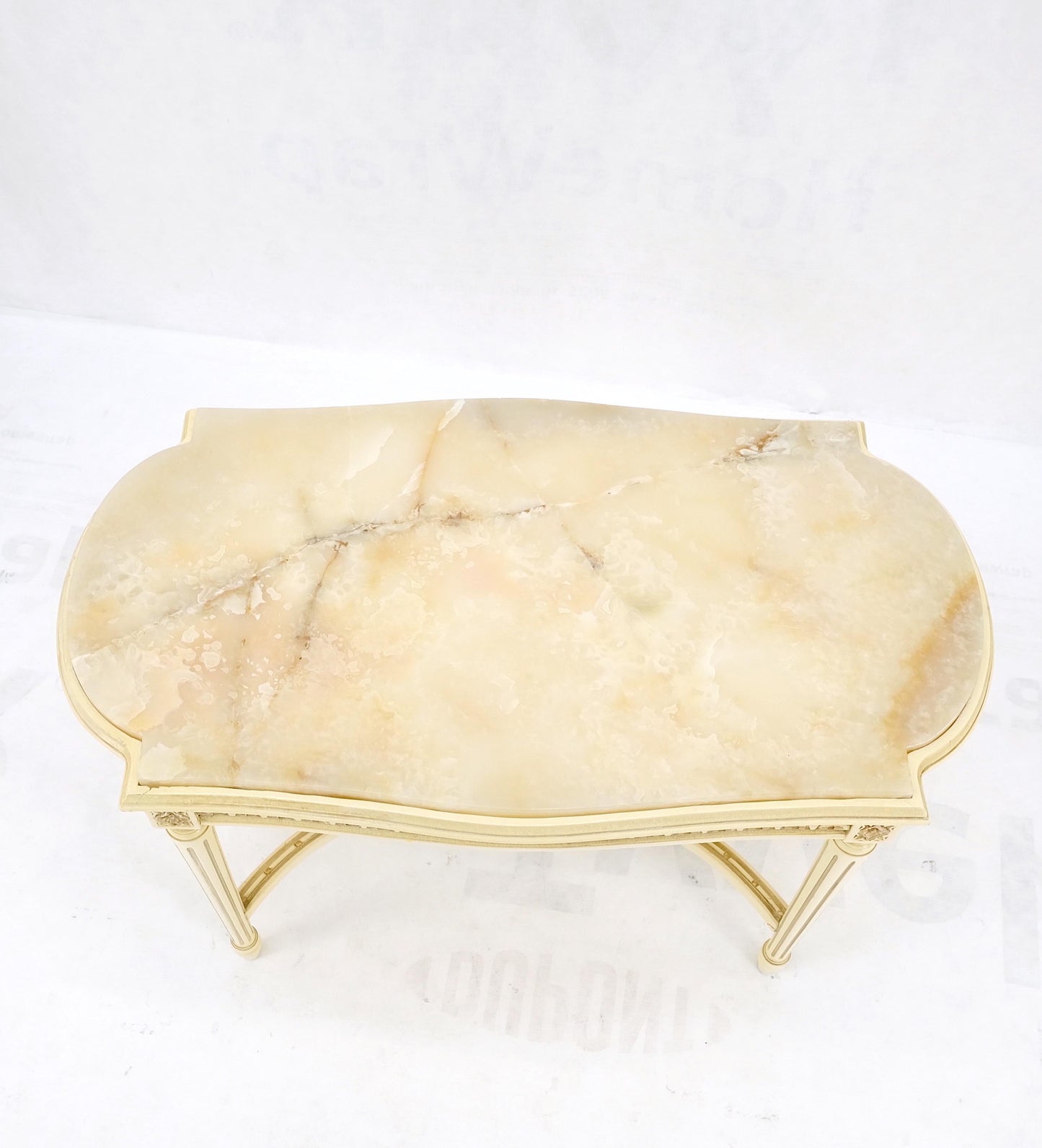 White Onyx Top Stadium Shape Top Beige Lacquer Carved Stretcher Base Side Table