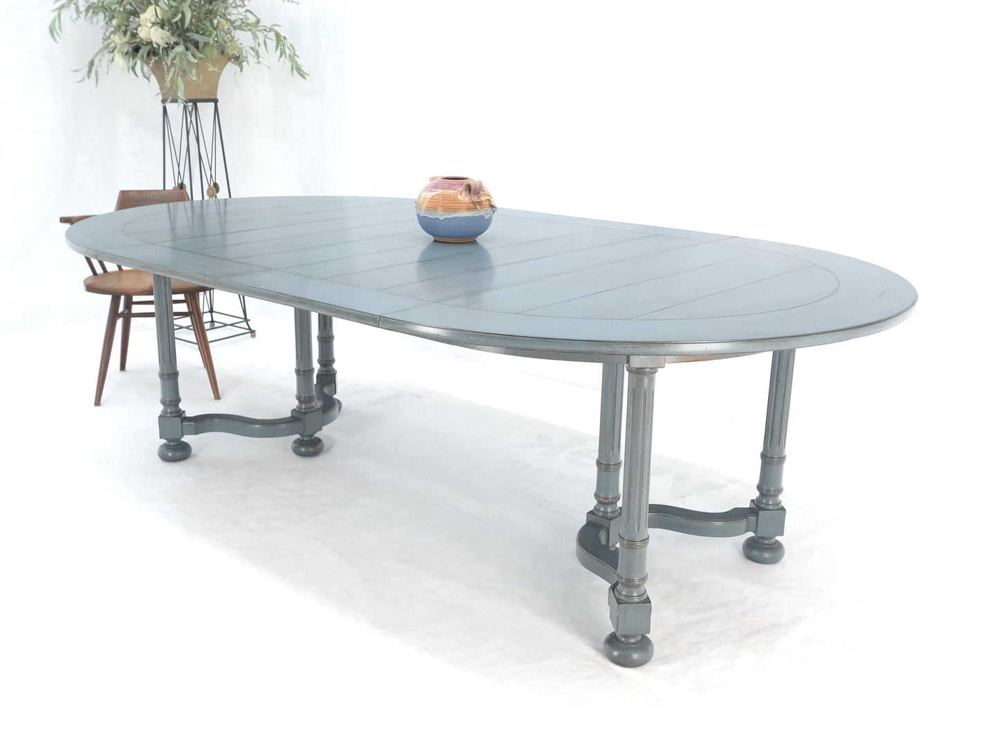 Baker Round Blue Grey Wash Milk Paint Style Finish Dining Table 2 Leaves MINT!