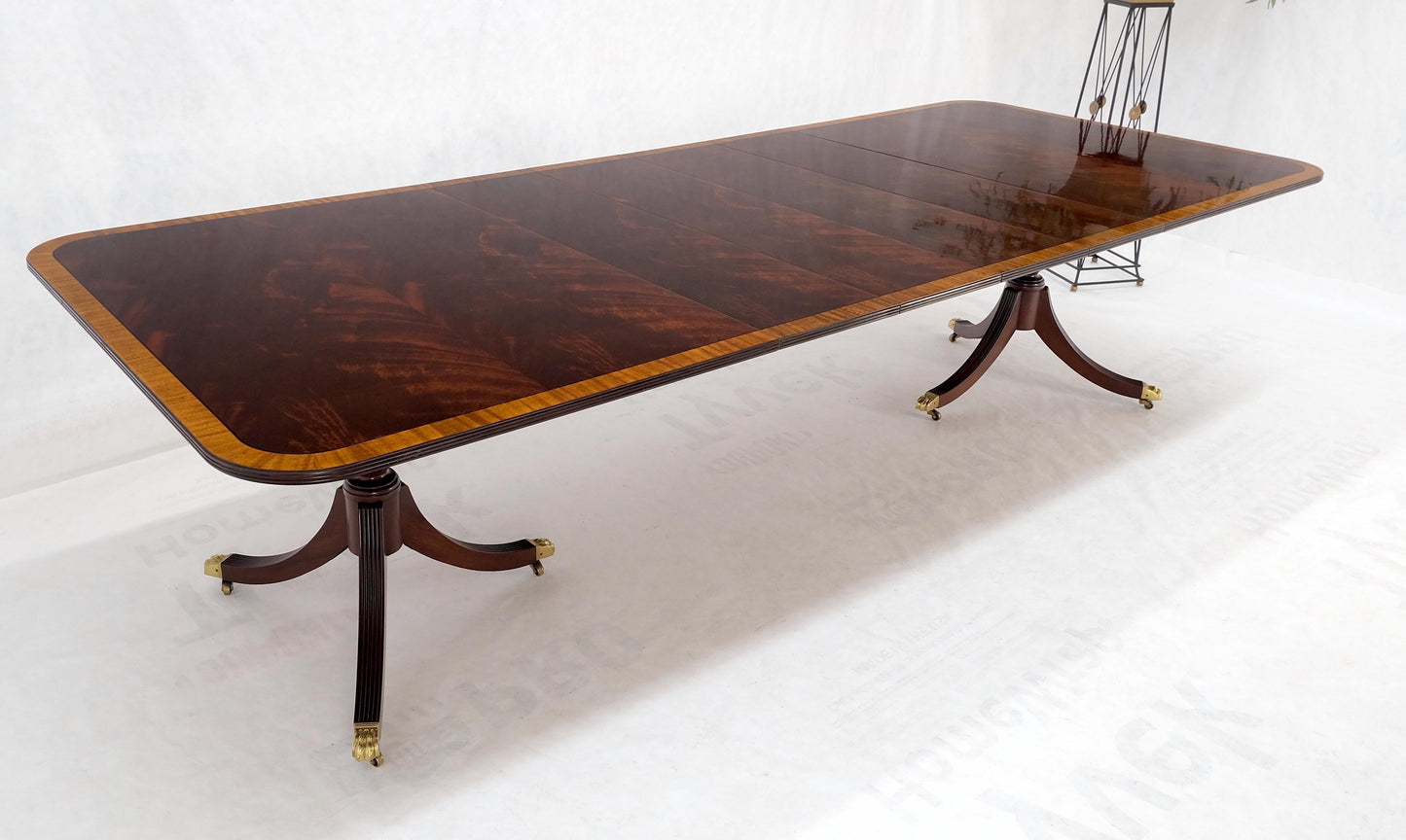 Double Pedestal 4 Leafs Banded Mahogany Dining Table by Kittinger Mint!