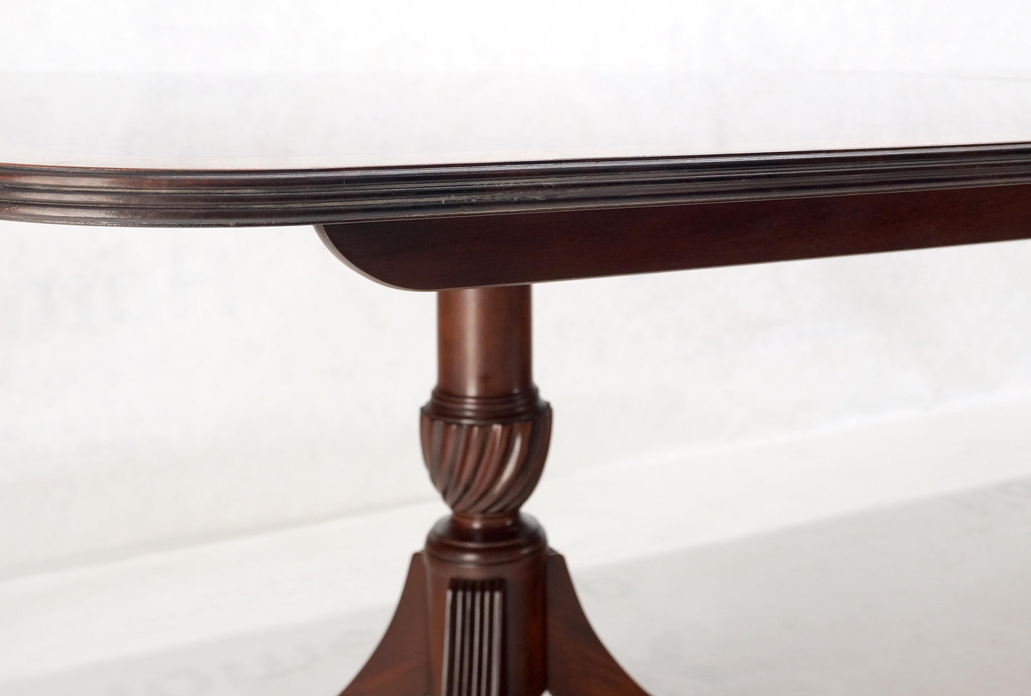 Double Pedestal 4 Leafs Banded Mahogany Dining Table by Kittinger Mint!