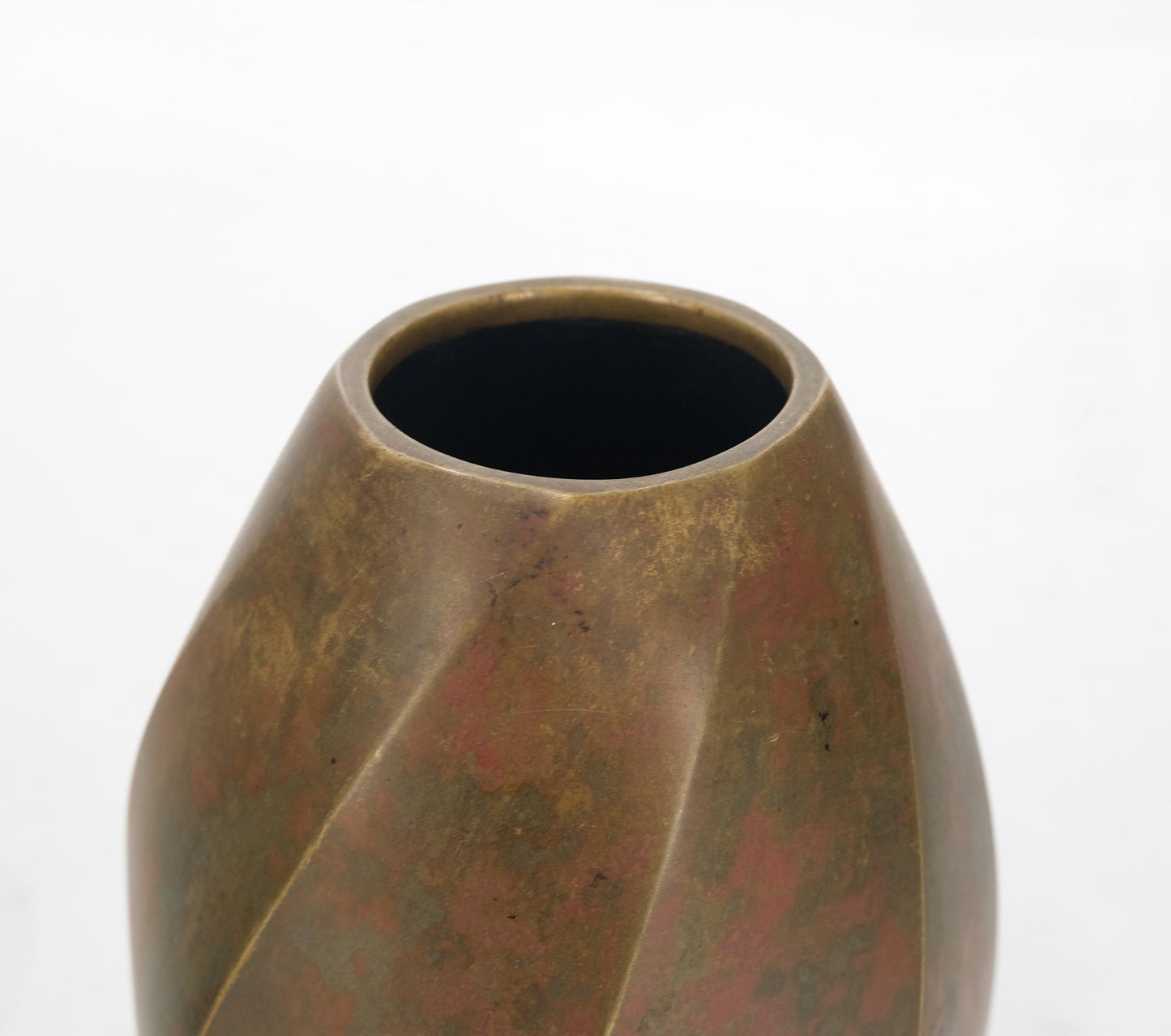 Brass Art Nouveau Style Twisted Cylinder Mid-Century Modern Vase