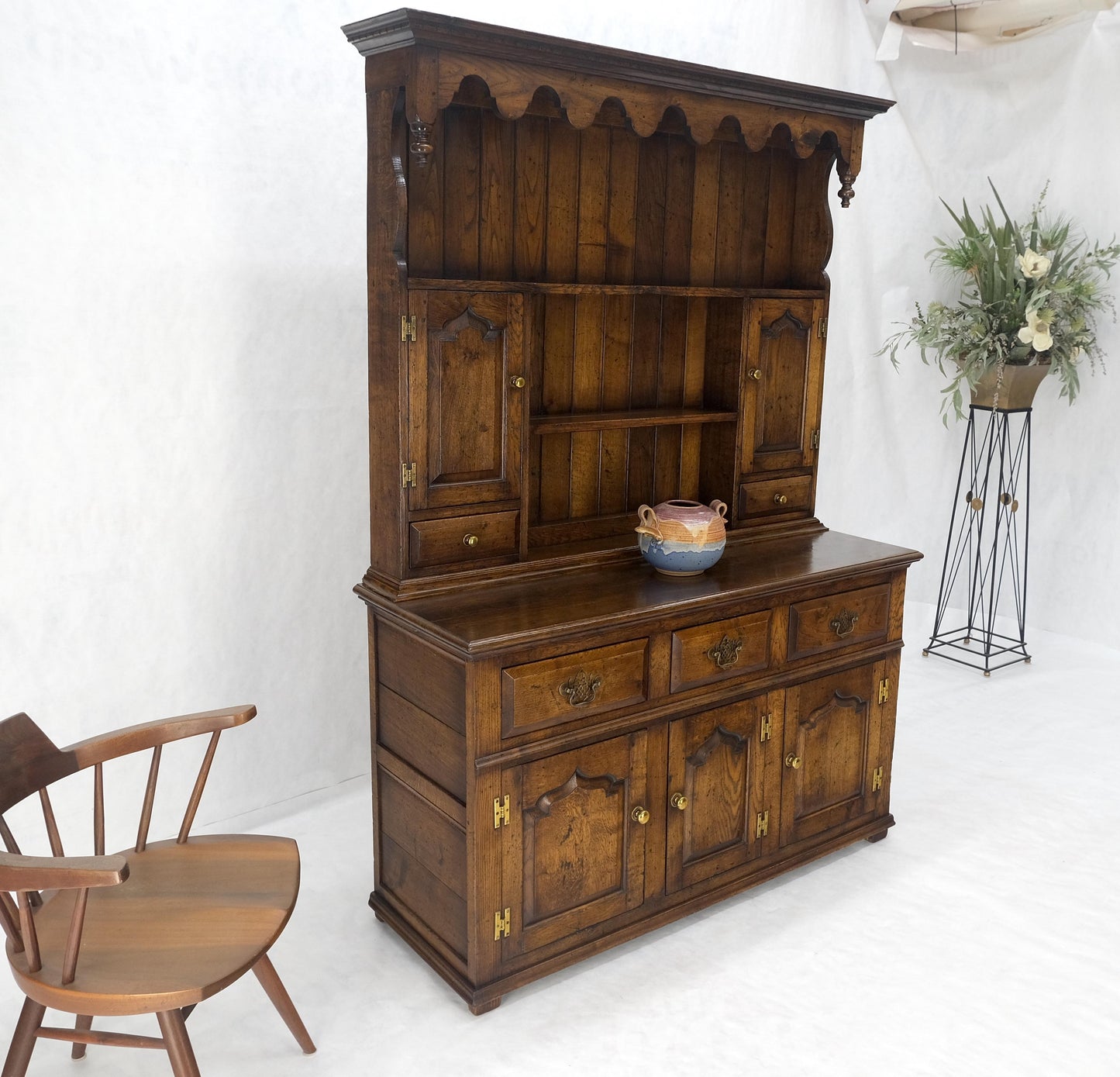 Dovetailed Drawer Quality Farmhouse Welsh Oak Cupboard Breakfront Sideboard MINT