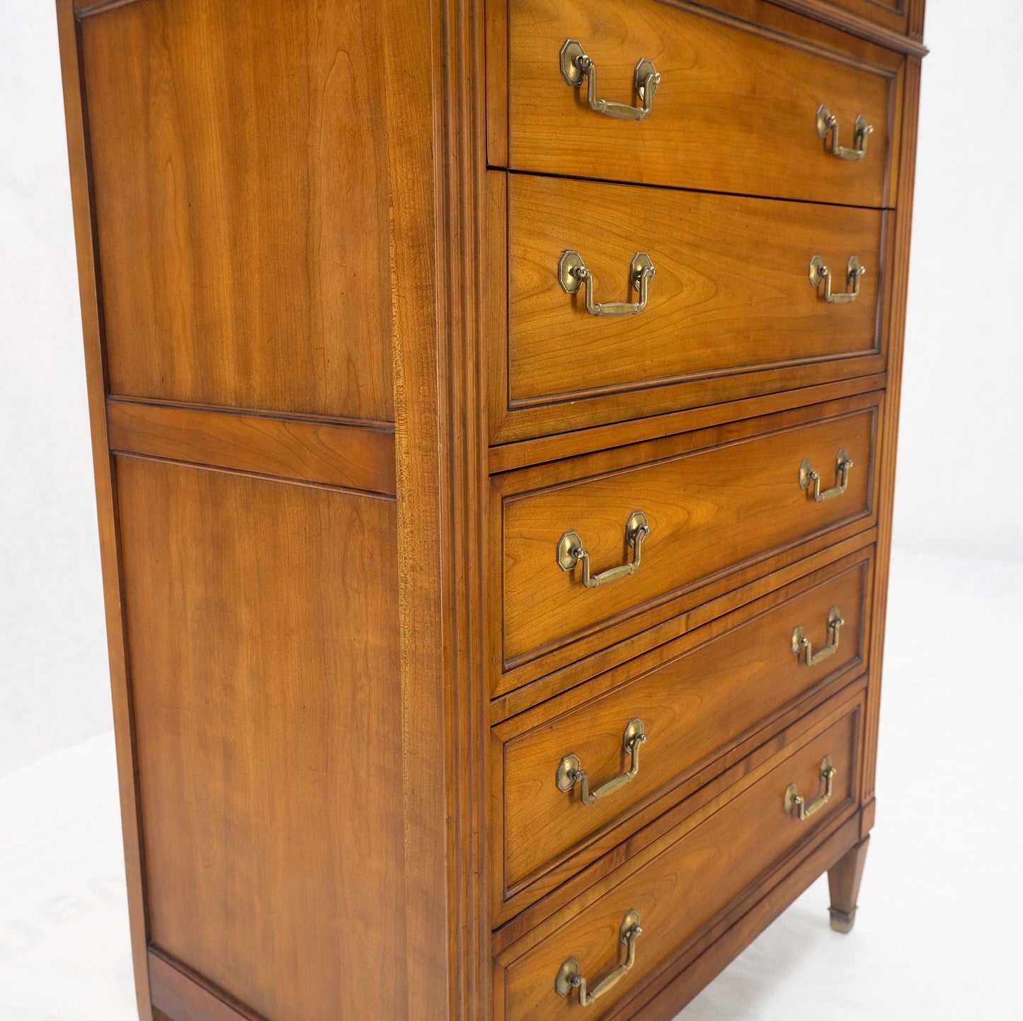 Kindel 7 Drawers Fruitwood Heavy Brass Drop Pulls High Chest Tall Dresser Mint!