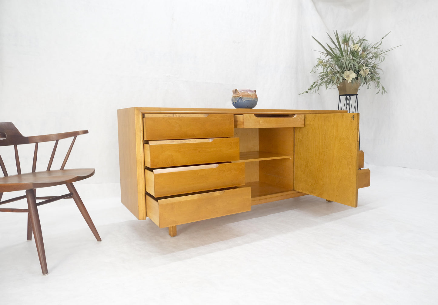 Edmond Spence 9 Drawers Blond Birch Swedish Mid Century Modern Dresser Credenza