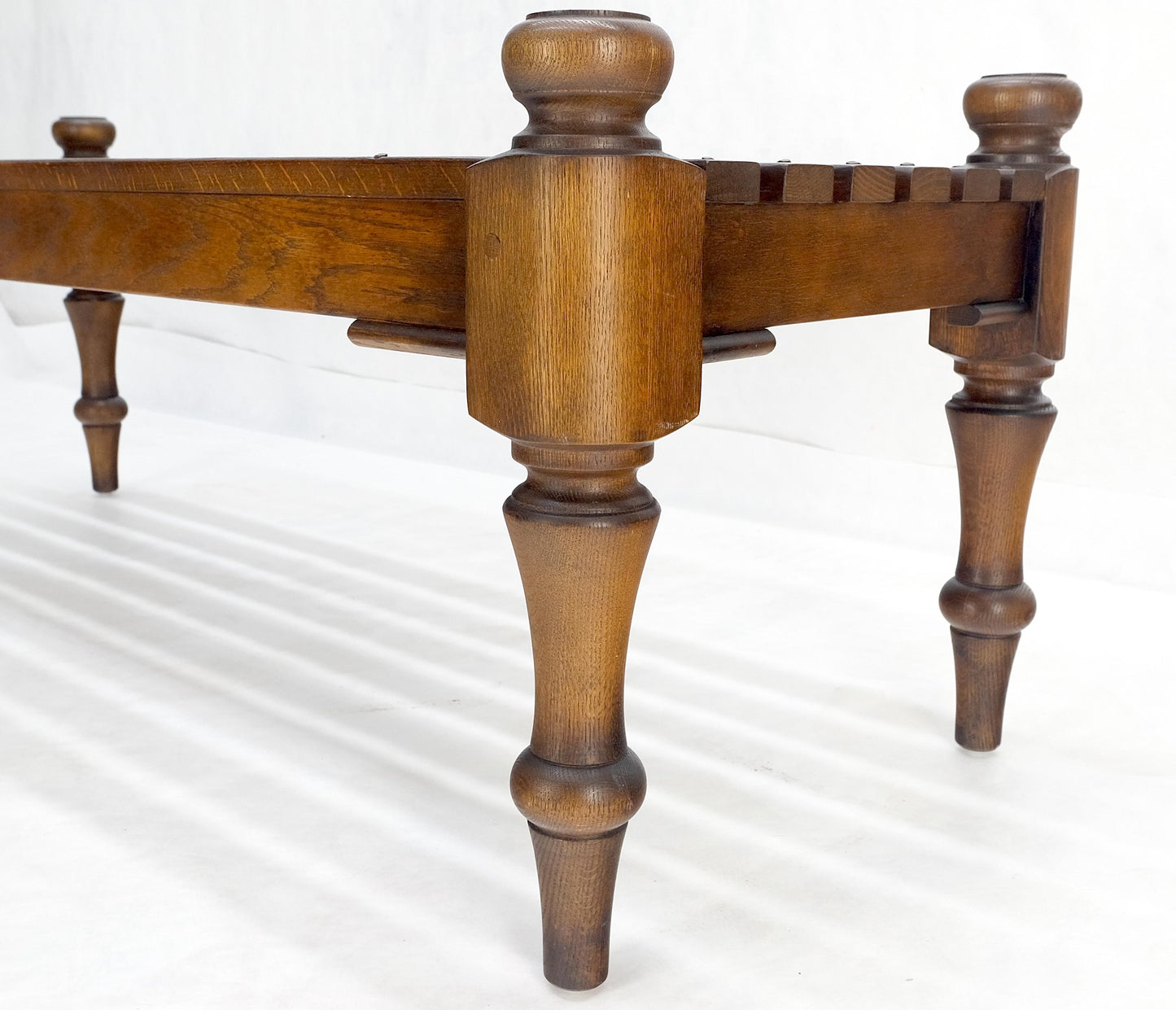 Ralph Lauren Slotted Browned Chestnut Turned Legs Bench w/ Finials MINT!