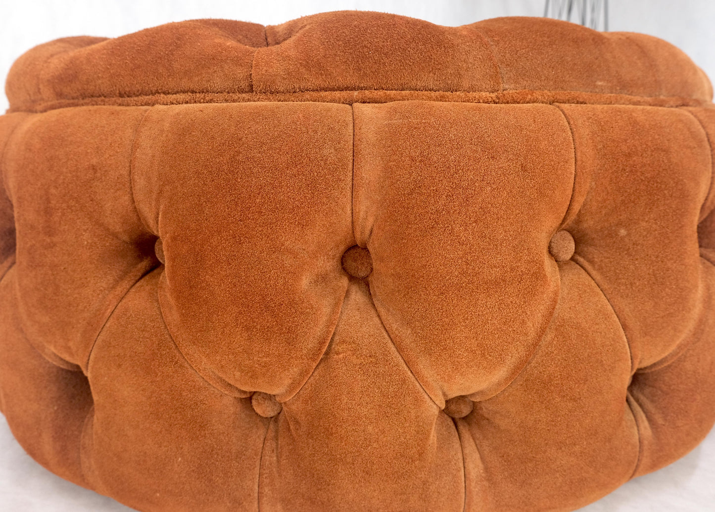 Tufted Orange Rust Color Suede Leather 32 Round Ottoman Bench Pouf 1970s MINT!