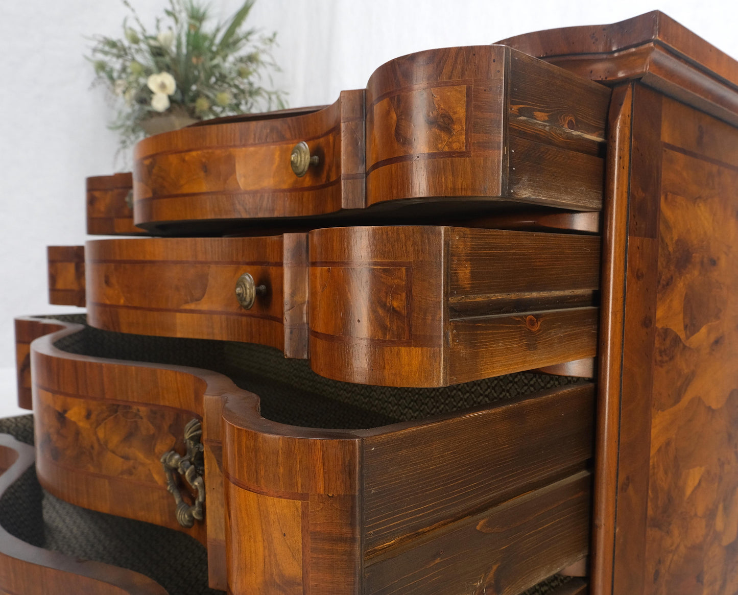 Burl Patches Veneer Work Olive Wood Serpentine Front Dresser Bachelor Chest MINT