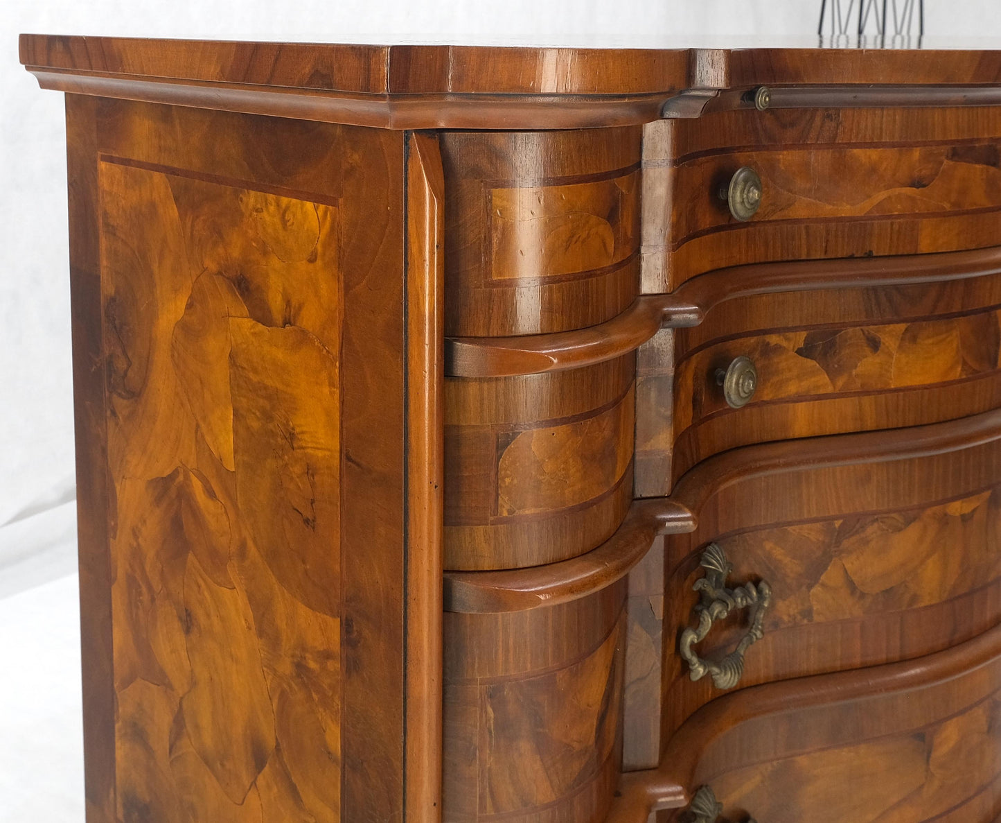 Burl Patches Veneer Work Olive Wood Serpentine Front Dresser Bachelor Chest MINT