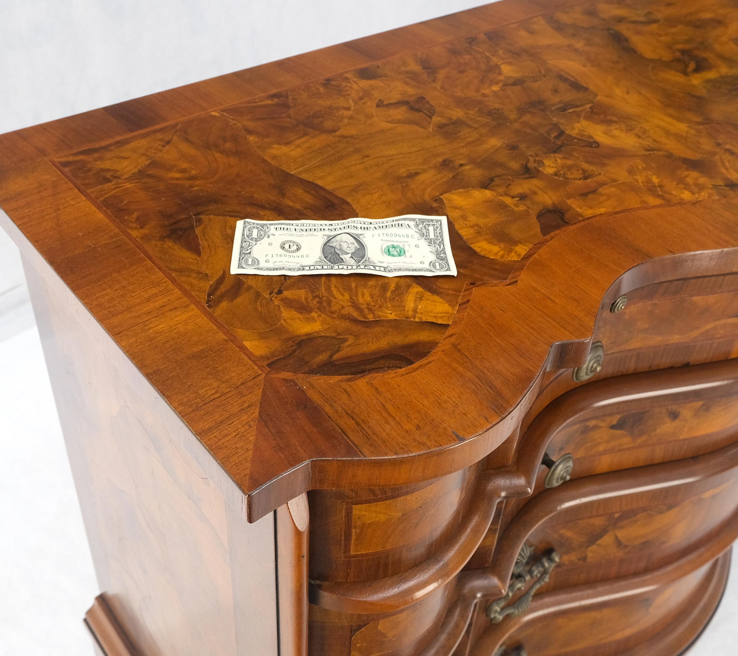 Burl Patches Veneer Work Olive Wood Serpentine Front Dresser Bachelor Chest MINT