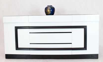 Two-Tone Black and White Lacquer 10 Drawers Dresser Cabinet