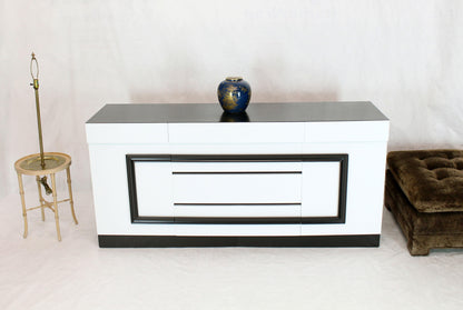 Two-Tone Black and White Lacquer 10 Drawers Dresser Cabinet