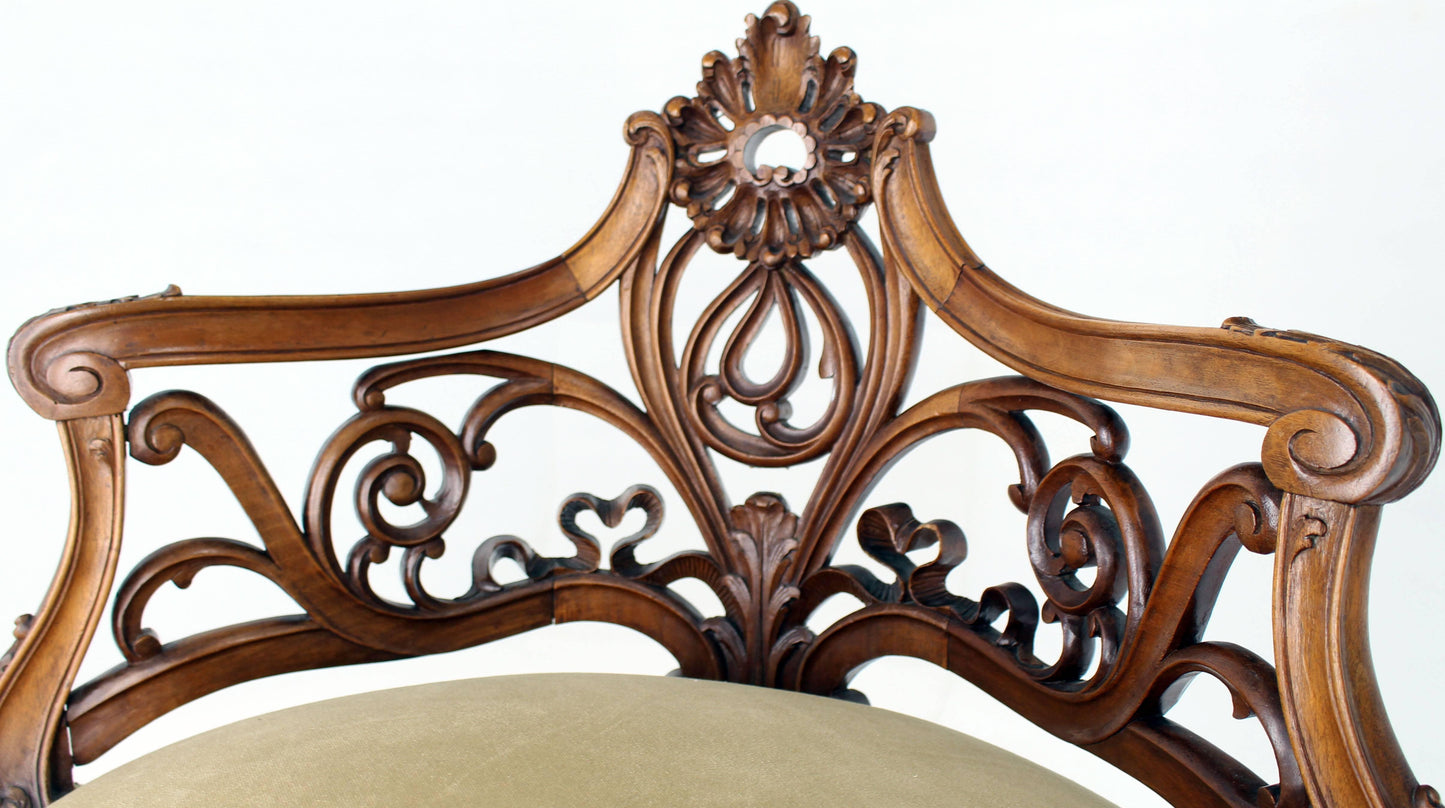 Carved Walnut Art Nouveau French Corner Chair