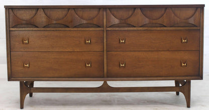 Walnut Sculpted Molded Plywood Drawers Dresser with Mirror