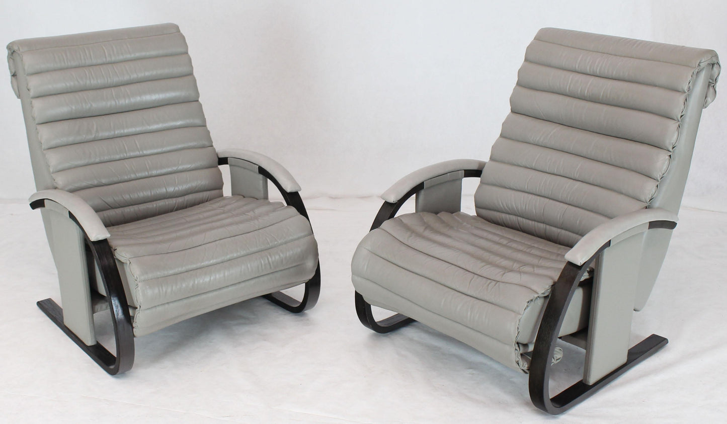 Pair of Leather Ribbed Upholstery Reclining Lounge Chairs Bent Wood Tank Style