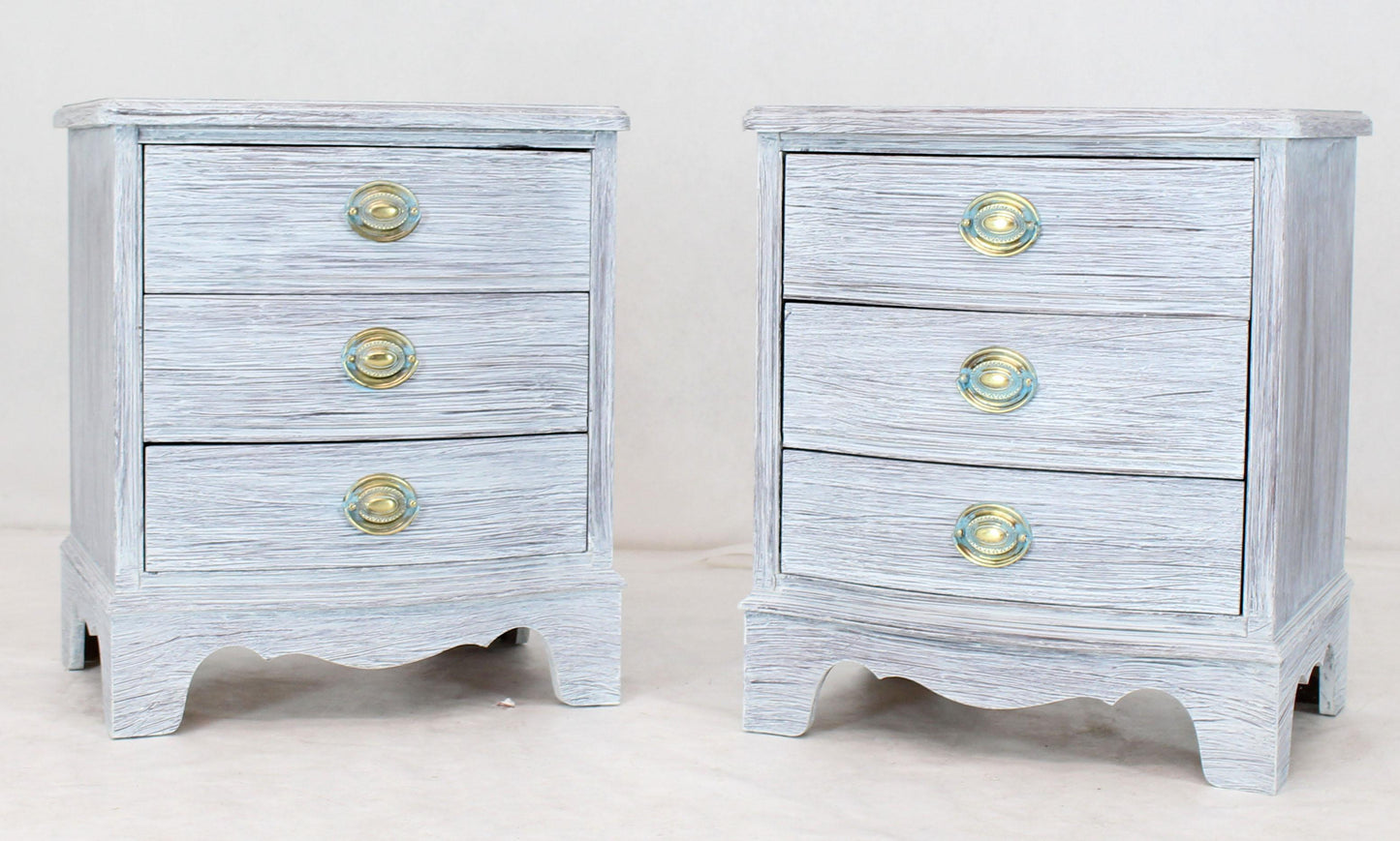 Pair of Chabby Chic White Painted Three Drawers Nightstands Lamp Tables