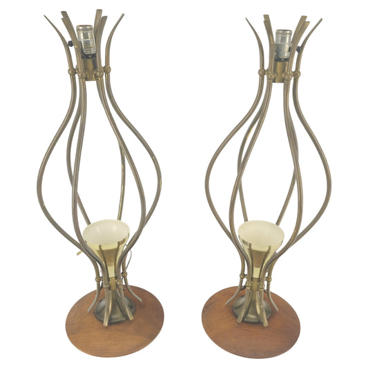 Pair of Onion Shape Turned Solid Walnut Bases Brass Harps Table Lamps MINT!