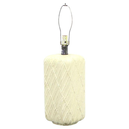 Rounded Corners Pedestal Shape White Faux Bamboo Decorated Pattern Table Lamp