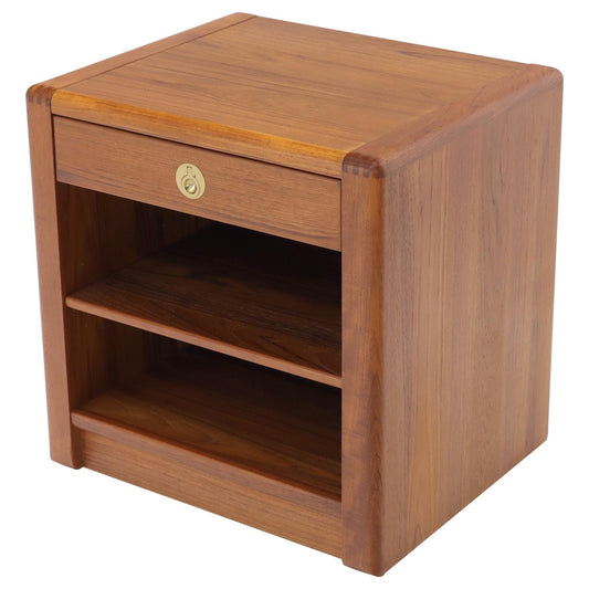 Danish Mid-Century Modern Teak One-Drawer End Table Stand