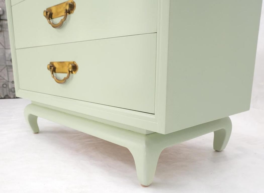 Light Olive Lacquer Oriental Base Legs 3 Drawer Accent Dresser Bachelor Chest