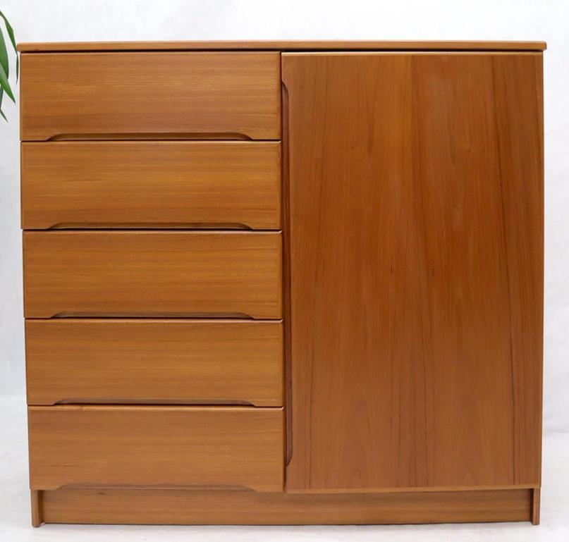 Danish Teak Mid-Century Modern Side by Side Chest of 5 Drawers Door Compartment